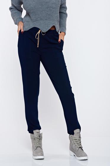 Pantaloni PrettyGirl albastri-inchis casual cu elastic in talie cu croi larg