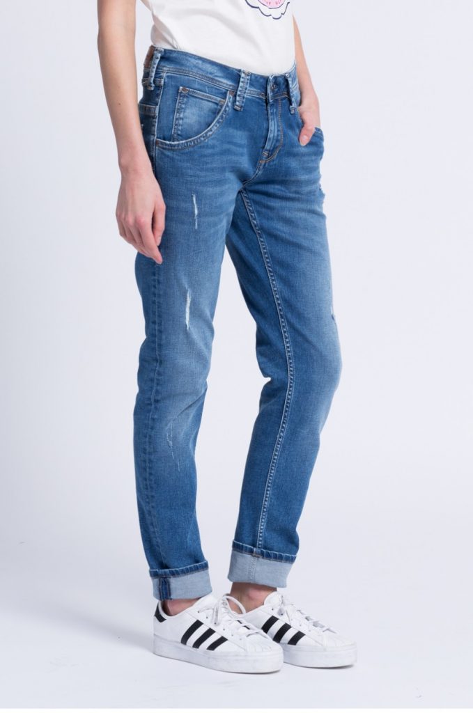 Jeansi boyfriend Pepe Jeans din denim spalacit.