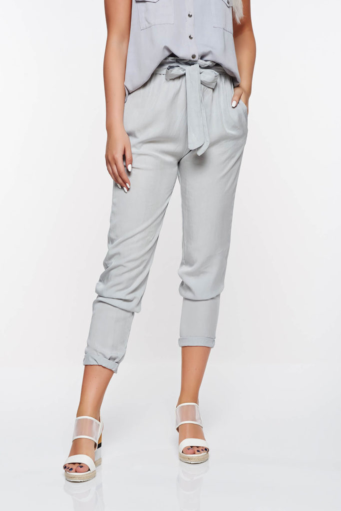 Pantaloni SunShine gri casual cu talie inalta din material neelastic cu buzunare pentru femei cochete si elegante